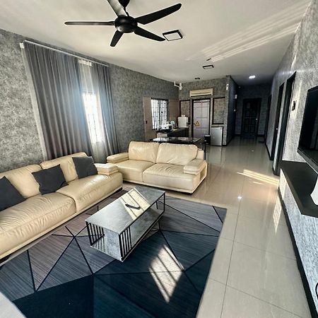 Homestay Aiyu - Luxury Stay Shah Alam Buitenkant foto